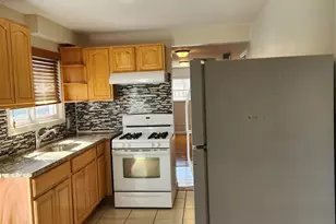 149-69 257th St, Rosedale, NY 11422 - Photo 5