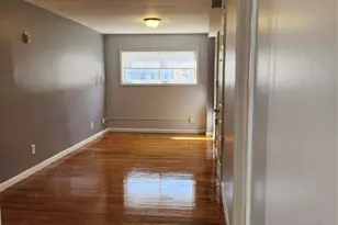 149-69 257th St, Rosedale, NY 11422 - Photo 3