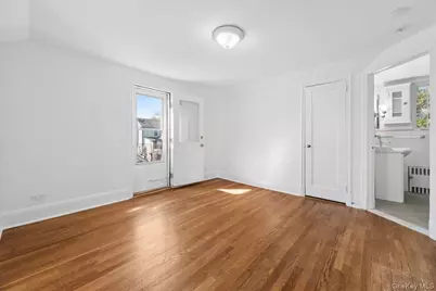 81 Sargent Road, Scarsdale, NY 10583 - Photo 23