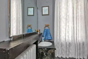 117-11 14th Rd, College Point, NY 11356 - Photo 19