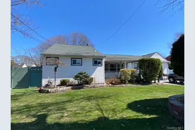 1327 Brooklyn Boulevard, Bay Shore, NY 11706 - Photo 1