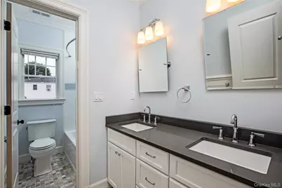 5 Sonny Trail, White Plains, NY 10605 - Photo 13