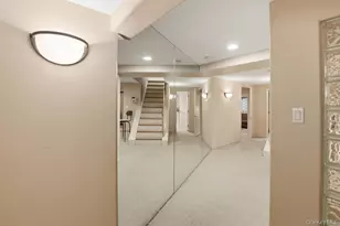 9 The Grasslands, Woodbury, NY 11797 - Photo 31