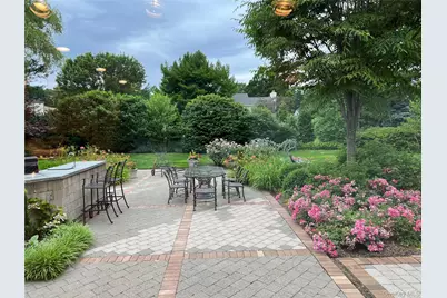 9 The Grasslands, Woodbury, NY 11797 - Photo 49