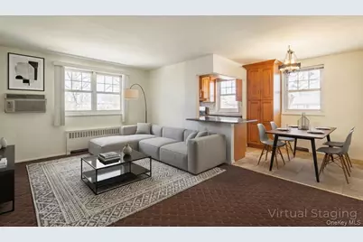 61-28 255th #1016, Little Neck, NY 11362 - Photo 5