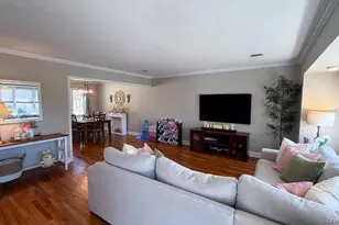 1525 Pea Pond Rd, Bellmore, NY 11710 - Photo 9