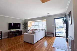 1525 Pea Pond Rd, Bellmore, NY 11710 - Photo 3