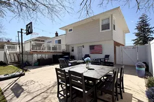 1525 Pea Pond Rd, Bellmore, NY 11710 - Photo 45