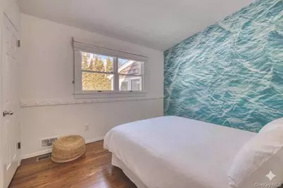 8 Romana Drive, Hampton Bays, NY 11946 - Photo 9