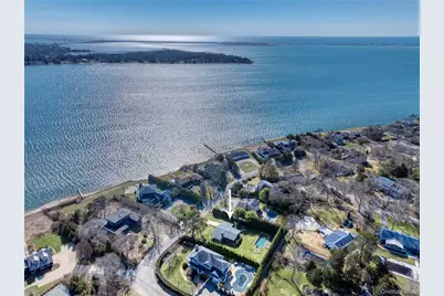 8 Romana Drive, Hampton Bays, NY 11946 - Photo 17