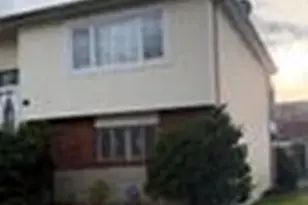 112-14 180th St, Saint Albans, NY 11433 - Photo 3