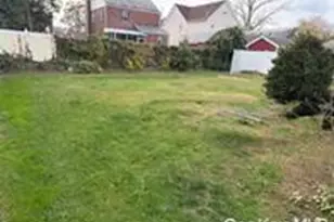 112-14 180th St, Saint Albans, NY 11433 - Photo 5