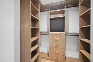 15 Forest Rd, Valley Stream, NY 11581 - Photo 33