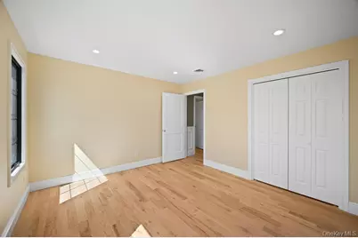 15 Forest Road, Valley Stream, NY 11581 - Photo 29