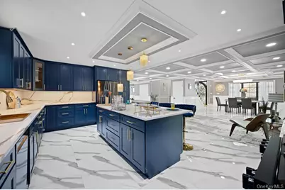 15 Forest Road, Valley Stream, NY 11581 - Photo 19