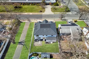 15 Forest Rd, Valley Stream, NY 11581 - Photo 37