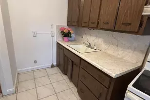 60-03 146th St, Flushing, NY 11355 - Photo 3