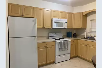 594 W Montauk Highway, Lindenhurst, NY 11757 - Photo 5