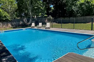 35 Maple St, Westhampton Beach, NY 11978 - Photo 3