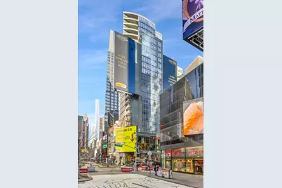 1600 Broadway #7E, New York, NY 10019 - Photo 1