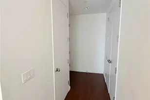 1600 Broadway, New York, NY 10019 - Photo 17