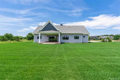 45 Club Drive, Calverton, NY 11933 - Photo 9