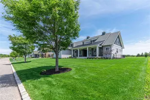 45 Club Dr, Calverton, NY 11933 - Photo 5