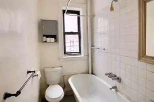 1989 Amsterdam Ave, New York, NY 10032 - Photo 3