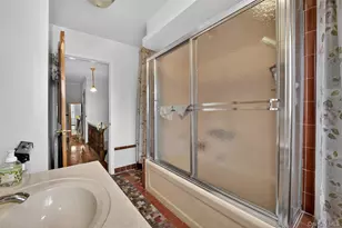 85-12 65th Dr, Rego Park, NY 11374 - Photo 29