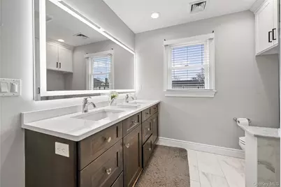 70 Connecticut Avenue, Massapequa, NY 11758 - Photo 21