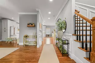 70 Connecticut Ave, Massapequa, NY 11758 - Photo 5