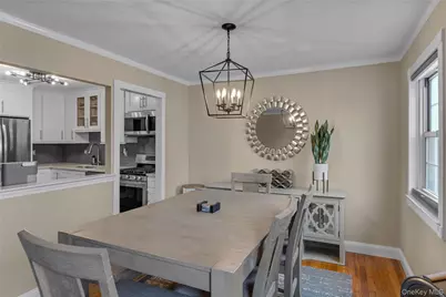 334 Lakeland Avenue #4A, Sayville, NY 11782 - Photo 5