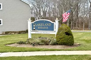 334 Lakeland Ave, Sayville, NY 11782 - Photo 23