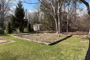 334 Lakeland Ave, Sayville, NY 11782 - Photo 19