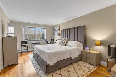 334 Lakeland Avenue #4A, Sayville, NY 11782 - Photo 9