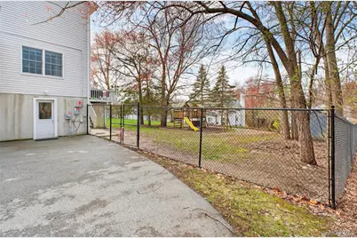 24 Coachlight Drive, Poughkeepsie, NY 12603 - Photo 45