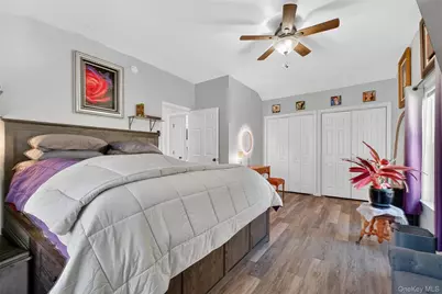 24 Coachlight Drive, Poughkeepsie, NY 12603 - Photo 21