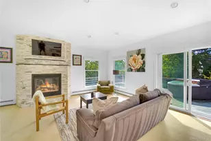 3 Jefferson Ave, Hampton Bays, NY 11946 - Photo 11