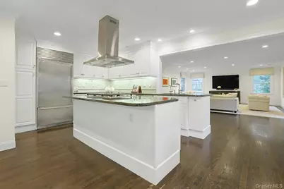 22 Leatherstocking Lane, Scarsdale, NY 10583 - Photo 11