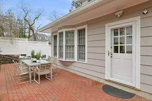 92 Walworth Ave, Scarsdale, NY 10583 - Photo 31