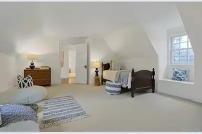 92 Walworth Avenue, Scarsdale, NY 10583 - Photo 23