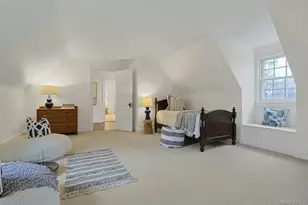 92 Walworth Ave, Scarsdale, NY 10583 - Photo 23