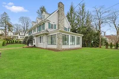 92 Walworth Avenue, Scarsdale, NY 10583 - Photo 37