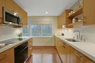 171 Griffen Ave, Scarsdale, NY 10583 - Photo 9