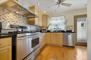 88-37 249th St, Bellerose, NY 11426 - Photo 7