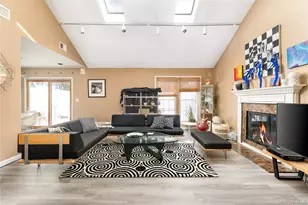 6 Georgian Ct, Coram, NY 11727 - Photo 7