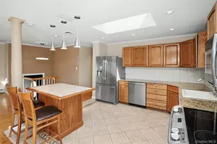 251 Garfield St, Freeport, NY 11520 - Photo 13