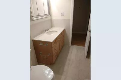 251 Garfield Street, Freeport, NY 11520 - Photo 17