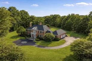 10 Colonial Dr, Upper Brookville, NY 11545 - Photo 3