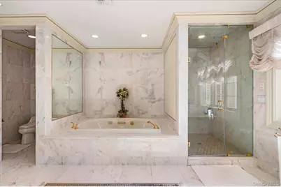 10 Colonial Drive, Upper Brookville, NY 11545 - Photo 27